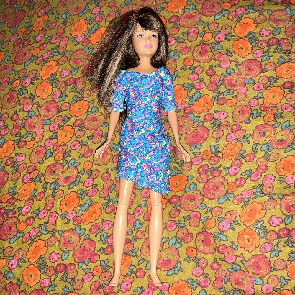 Barbie Sister Teen Skipper Brunette Pink Hair Doll Jointed Leg Articulated Dress